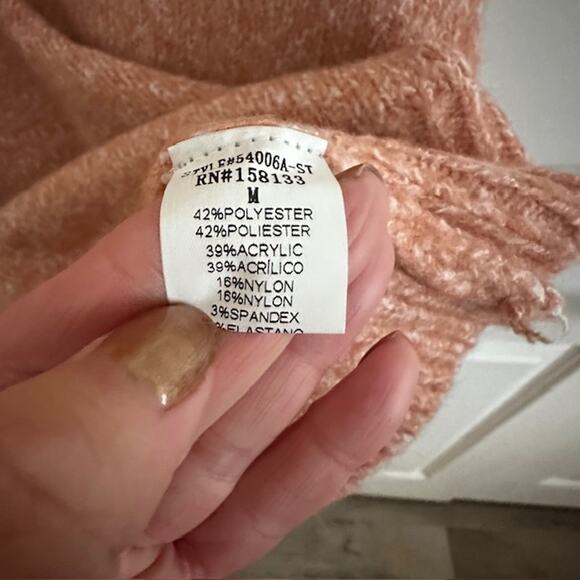 Pink Clover Stitch Fix NWT Long Sleeve Crewneck Sweater Medium Pink - Picture 8 of 10